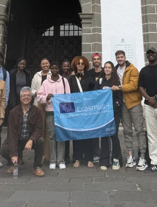Alumnos africanos del programa Erasmus+ KA171 descubren los vínculos históricos entre Canarias y África en una salida académica en Gran Canaria
